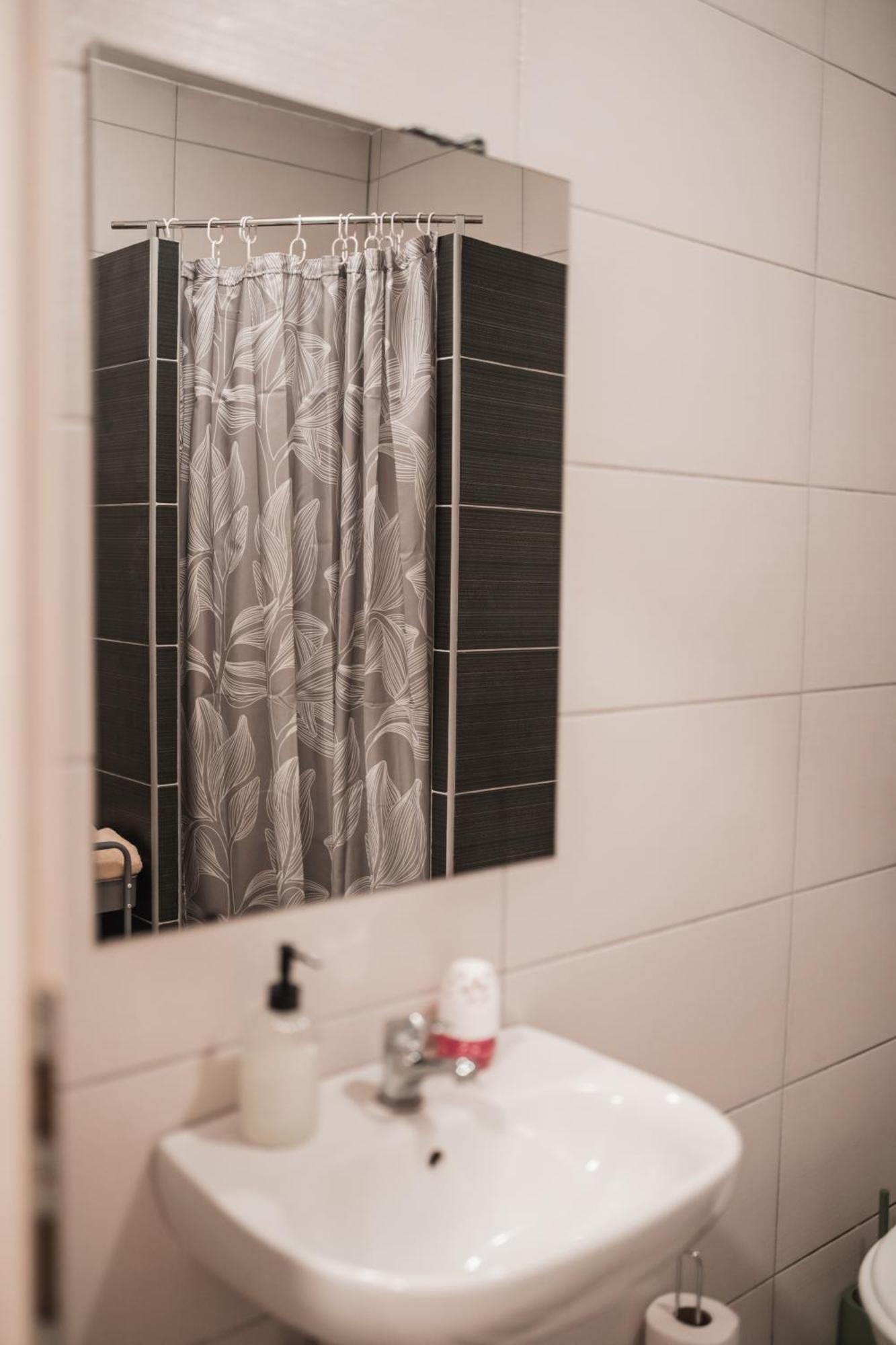 דובוי Apartman Centar מראה חיצוני תמונה