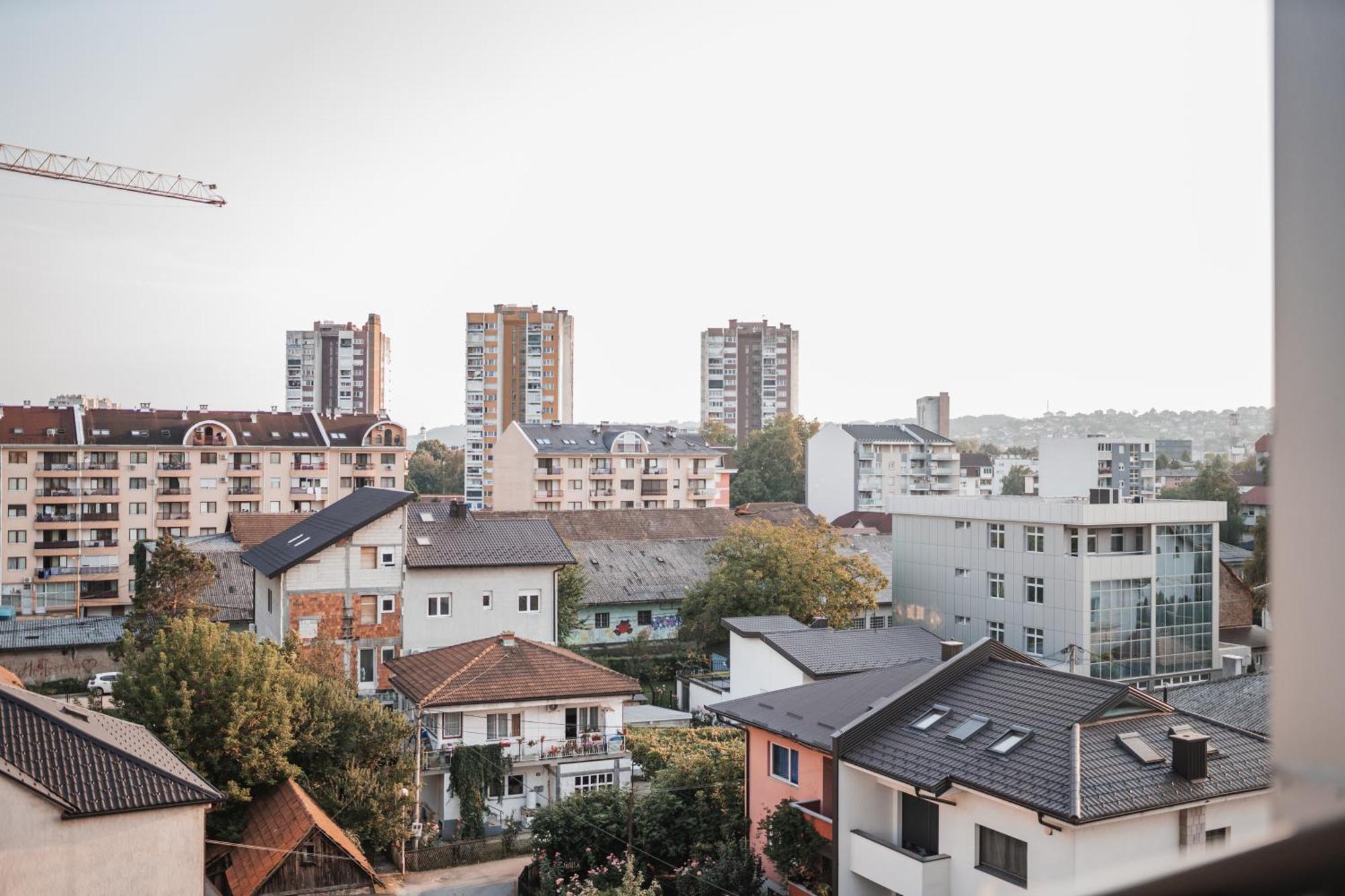 דובוי Apartman Centar מראה חיצוני תמונה